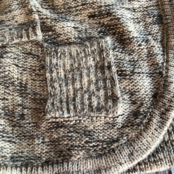 Art and Soul women’s sweater size L - Picture 5 of 8